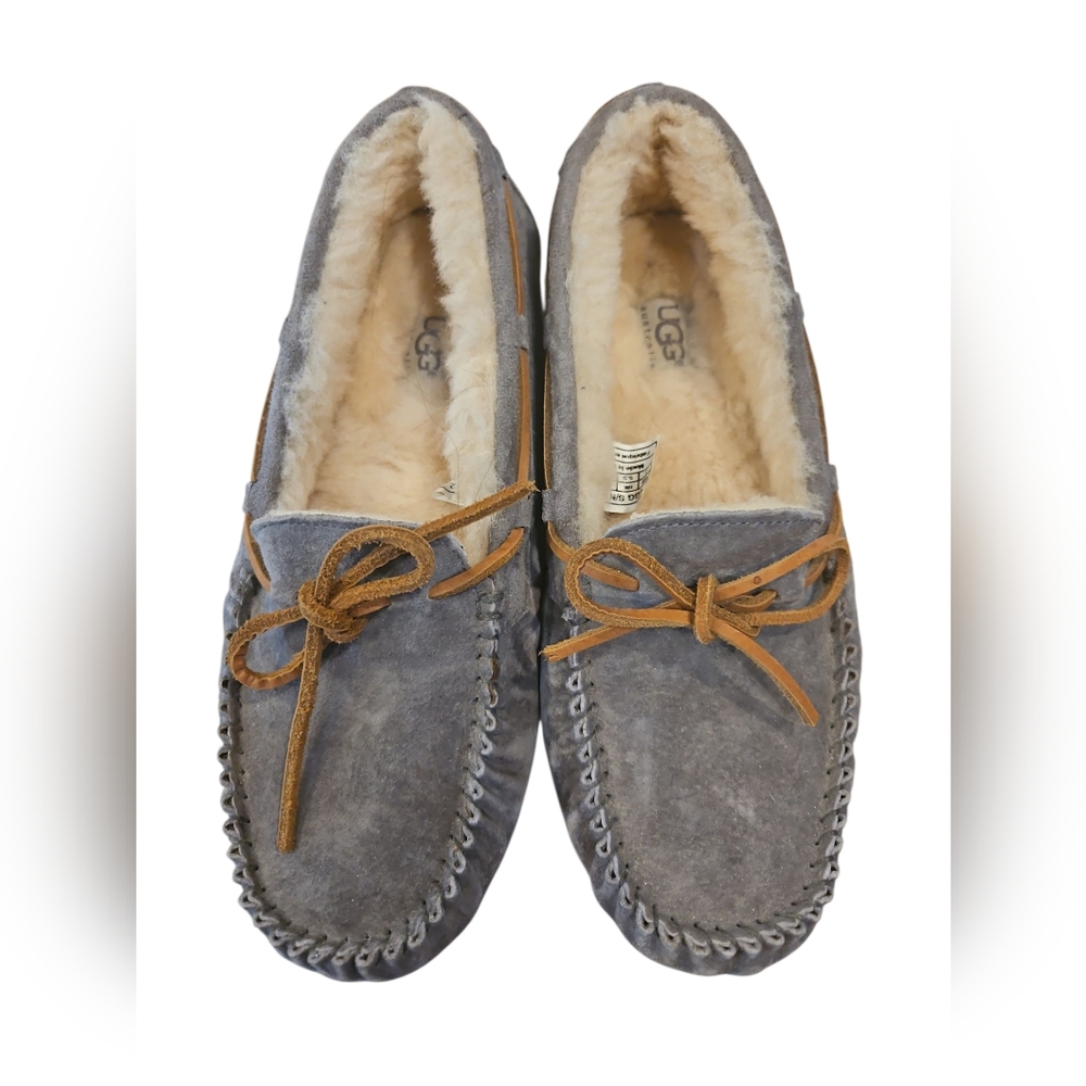 UGG Blue Moccasins with Cream Lining - Picture 2 of 10